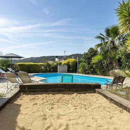 Nimes By Interhome קלנג'ה