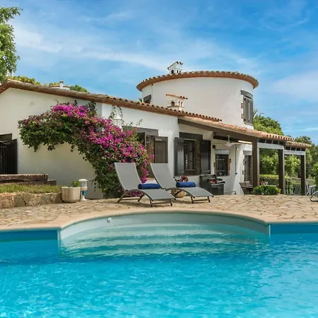 Сasa de vacaciones Nimes By Interhome