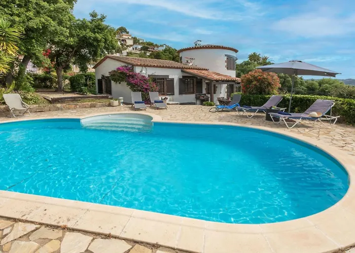 Сasa de vacaciones Nimes By Interhome *